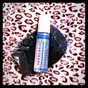 Tanologist medium self tanner / application glove